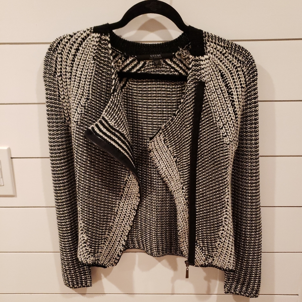 GUESS Los Angeles Sweater - Size XS